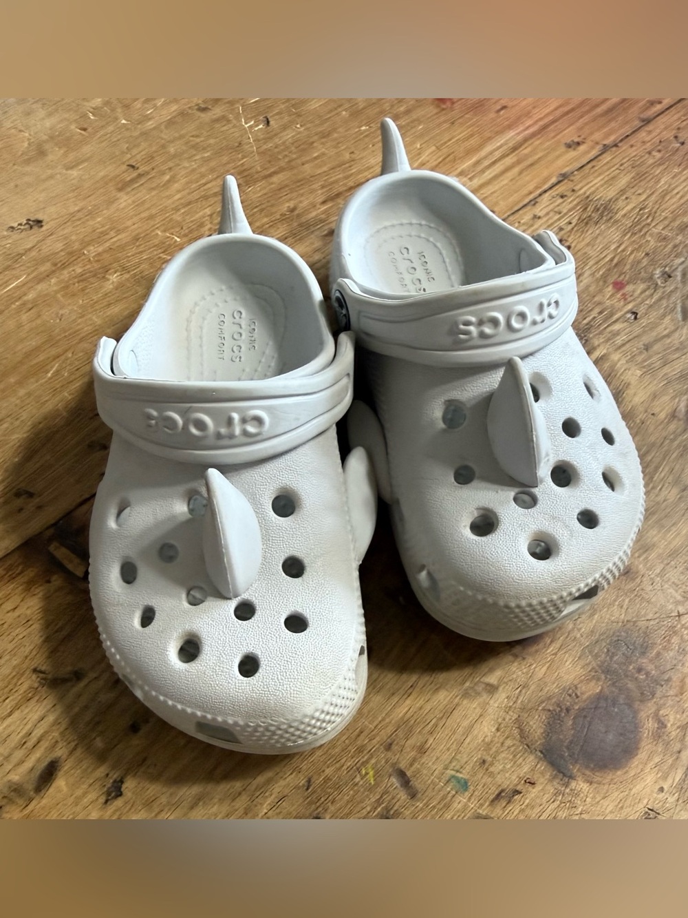 CROCS Toddlers Classic I Am Shark Clog Gray - Picture 2 of 7